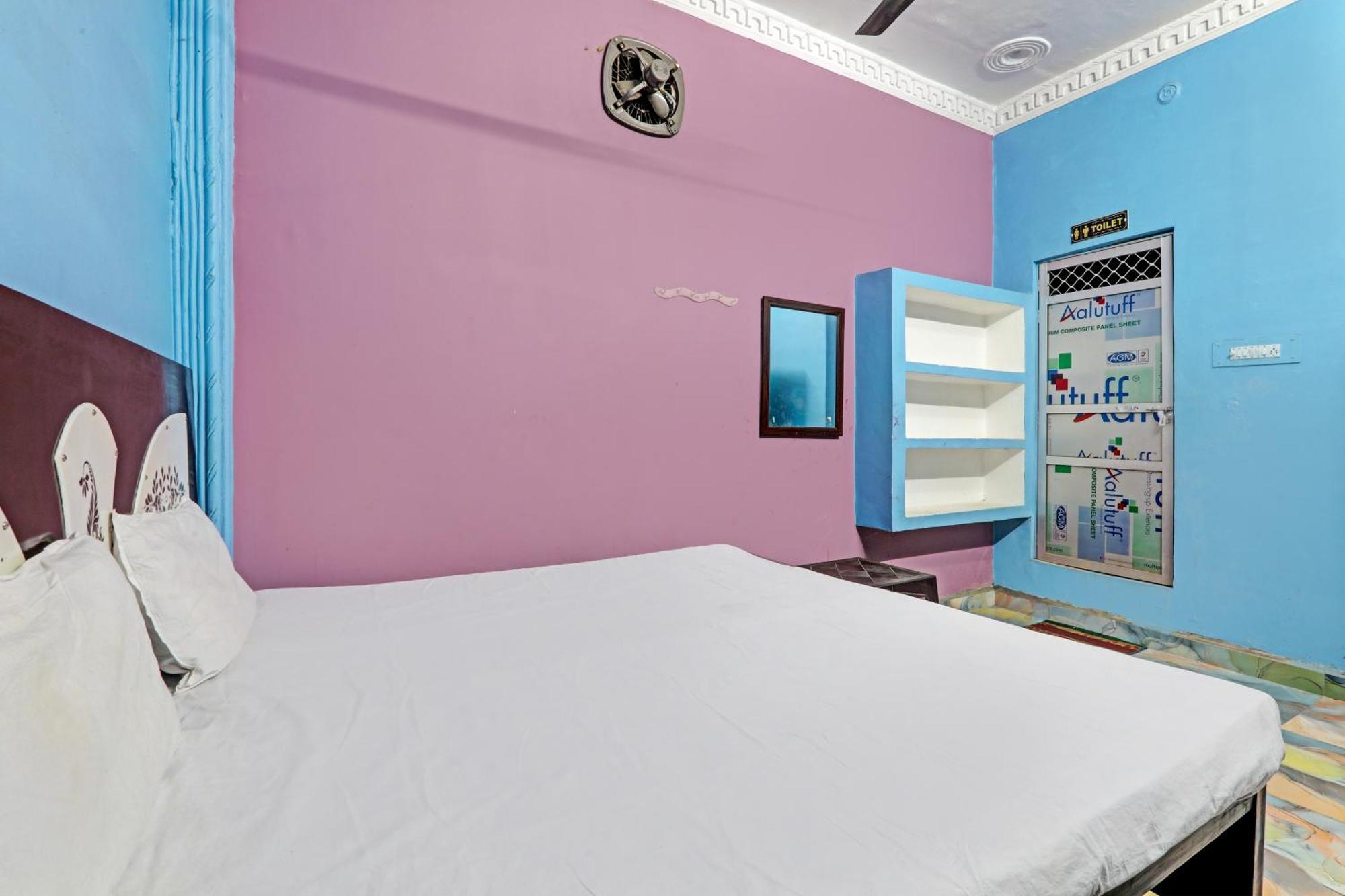 Hotel O Home Om Marriage Hall Ayodhya Exteriör bild