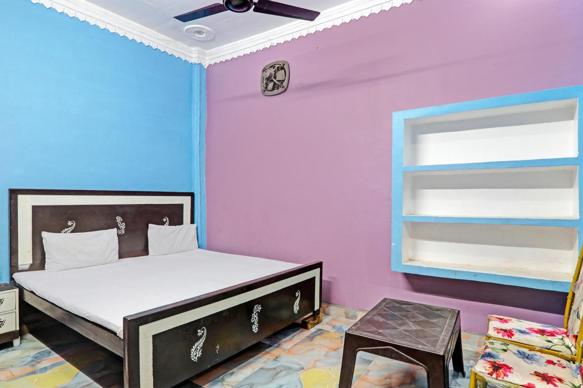 Hotel O Home Om Marriage Hall Ayodhya Exteriör bild